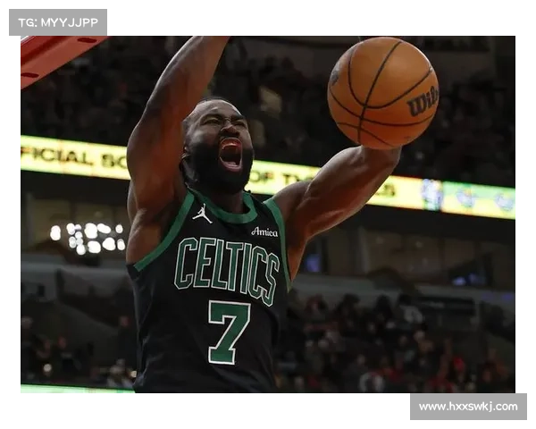 布朗赛季表现出色荣登最佳球员榜单 分析其卓越表现及未来潜力